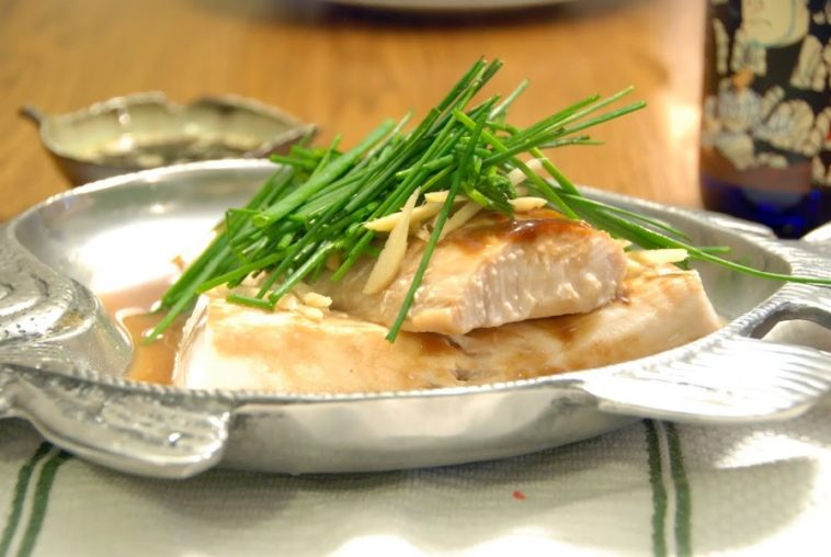 How do you know if fish sauce is bad?