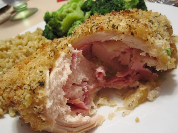 How do you know when chicken cordon bleu is done?
