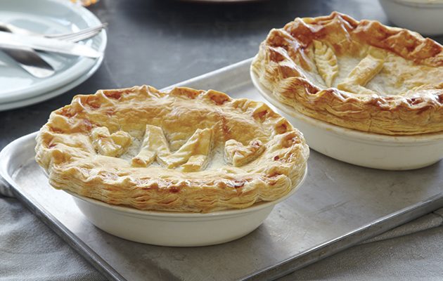 How do you make Mary Berry steak and Ale pie?