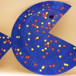 How do you make a paper plate fish?