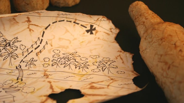 How do you make clues for treasure hunt?