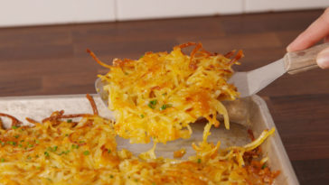 How do you make frozen hash browns crispy?