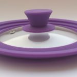 How do you pack glass lids for pots and pans?