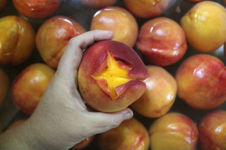 How do you peel a peach without boiling it?