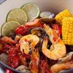 How do you prepare crawfish for boils?