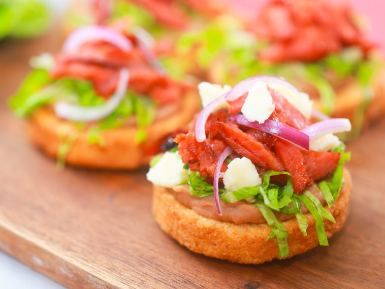 How do you refrigerate Sopes?