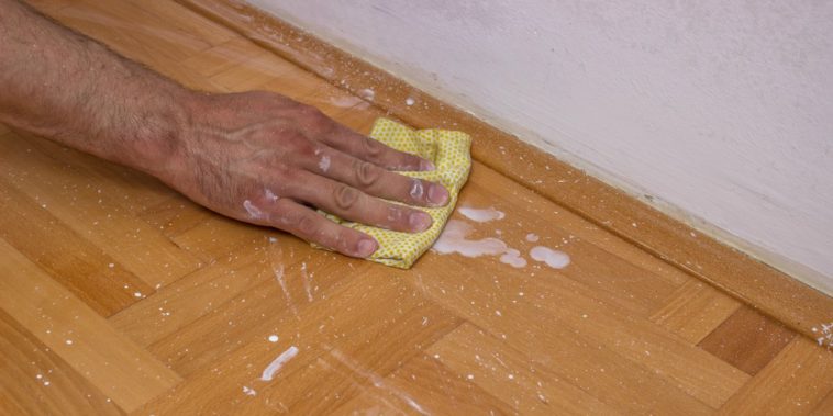 How do you remove cloudiness from wood?