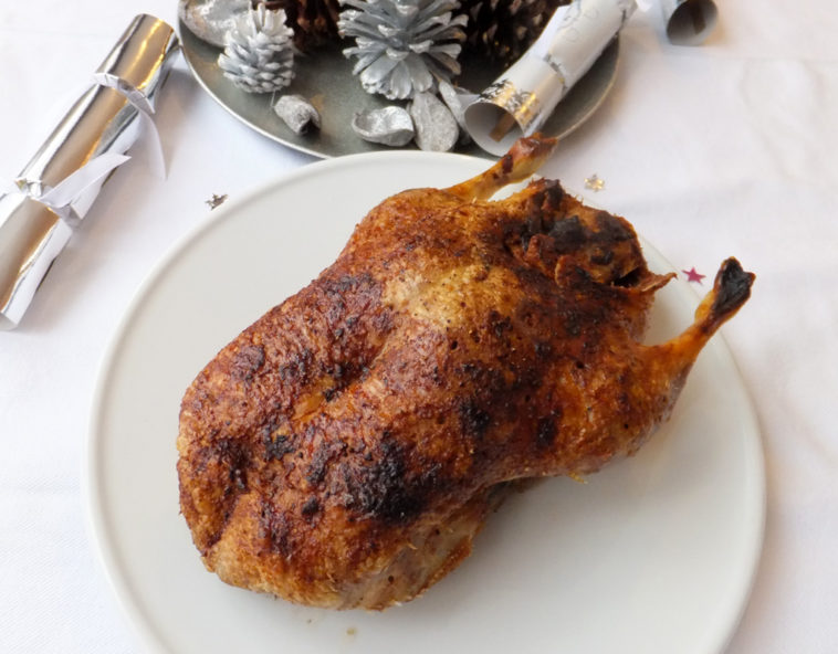 How do you roast a duck Mary Berry?