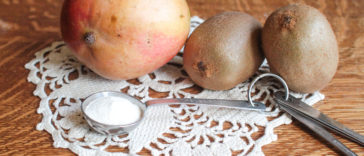 How do you substitute agar-agar for gelatin in a recipe?