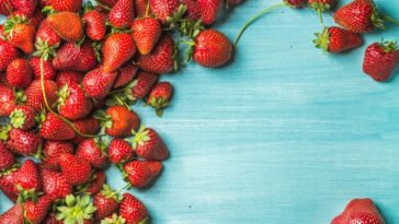 How do you use McCormick strawberry flavor?