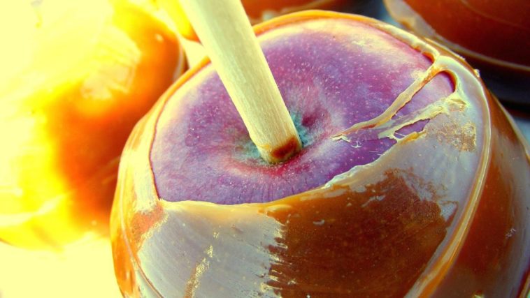 How long do caramel apples last?