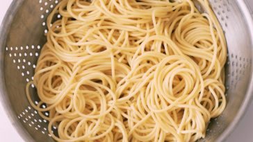 How long do fettuccine noodles take to cook?