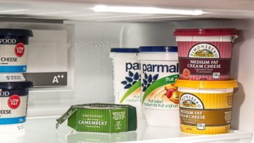 How long do frozen rolls last?