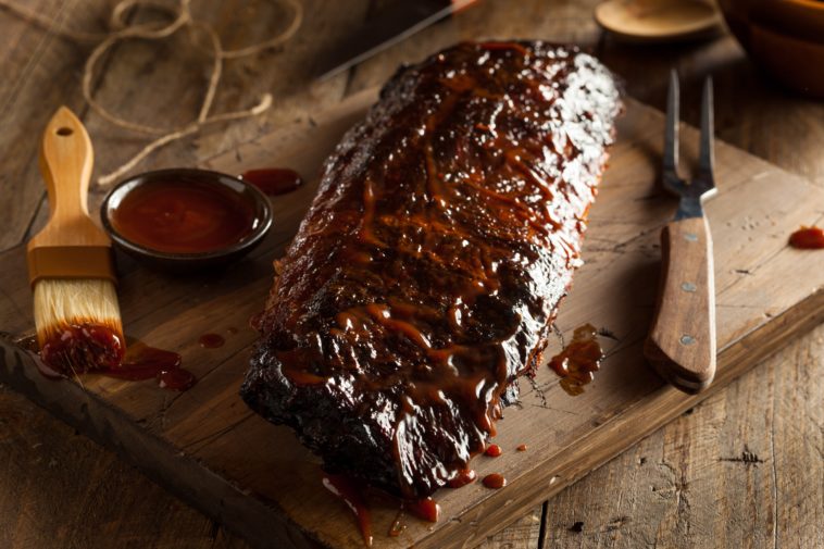 How long do ribs take at 300?