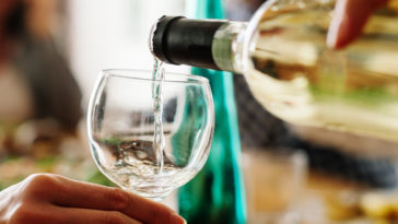 How long does a swell bottle last?