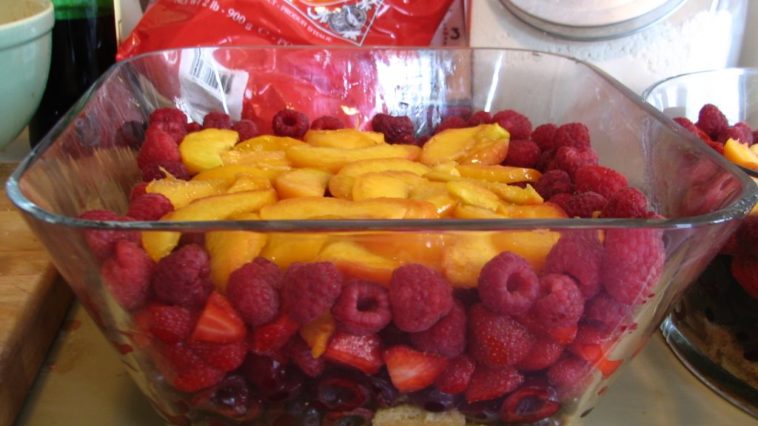 How long does it take for custard to set on trifle?