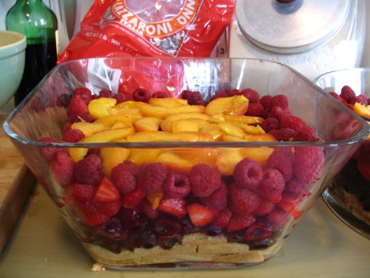 How long does it take for custard to set on trifle?