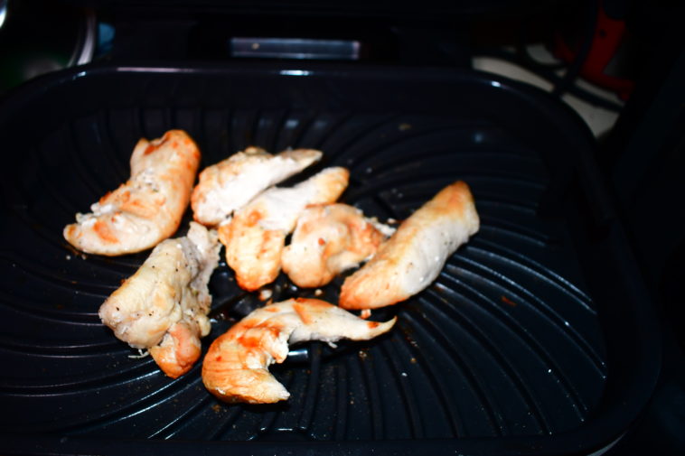 How long does it take to bake a cake in a Ninja Foodi?