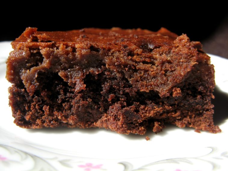 How long is gooey butter cake good for?