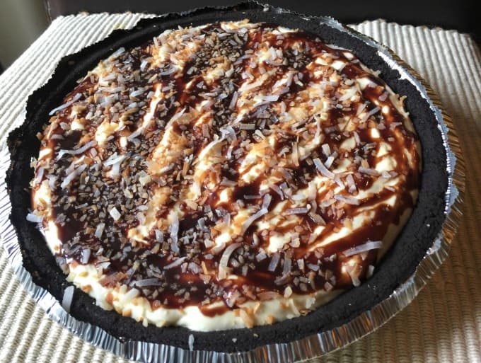 How many calories are in a Marie Callender's coconut cream pie?