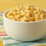 How many calories are in a bowl of mac and cheese?