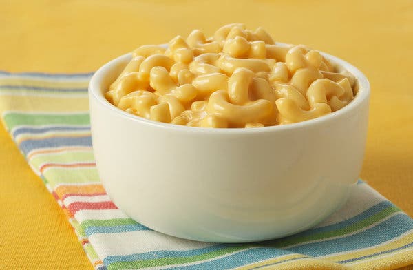 How many calories are in a bowl of mac and cheese?