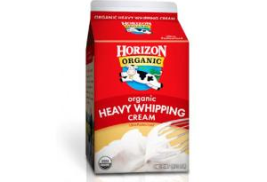 How many calories are in a tablespoon of heavy whipping cream?
