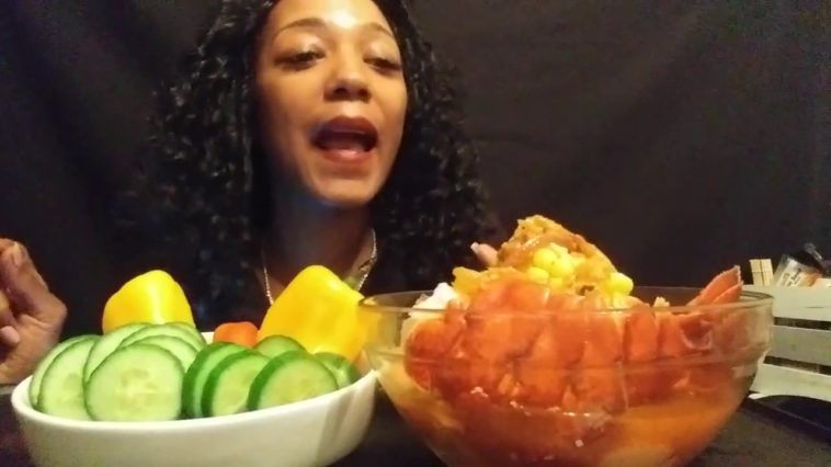 How many calories in seafood boil?