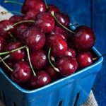 How many cherries make 100 calories?