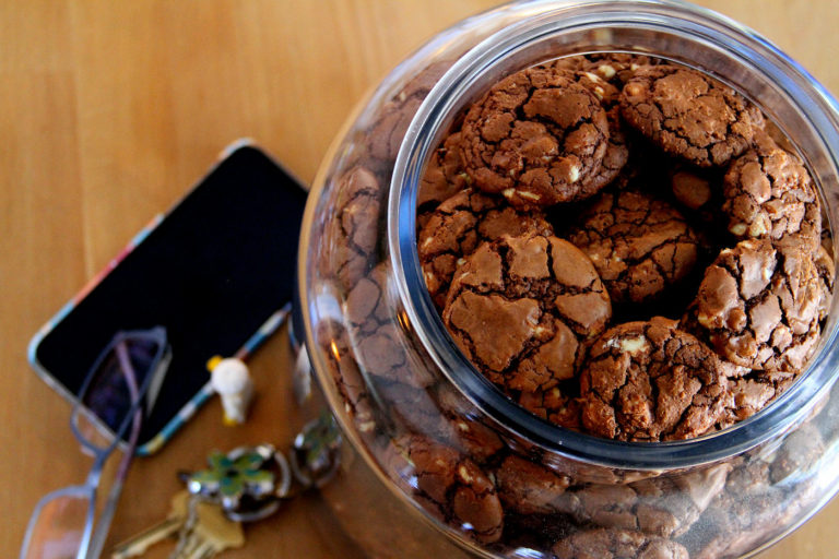 How many cups is 6 ounces of chocolate chips?