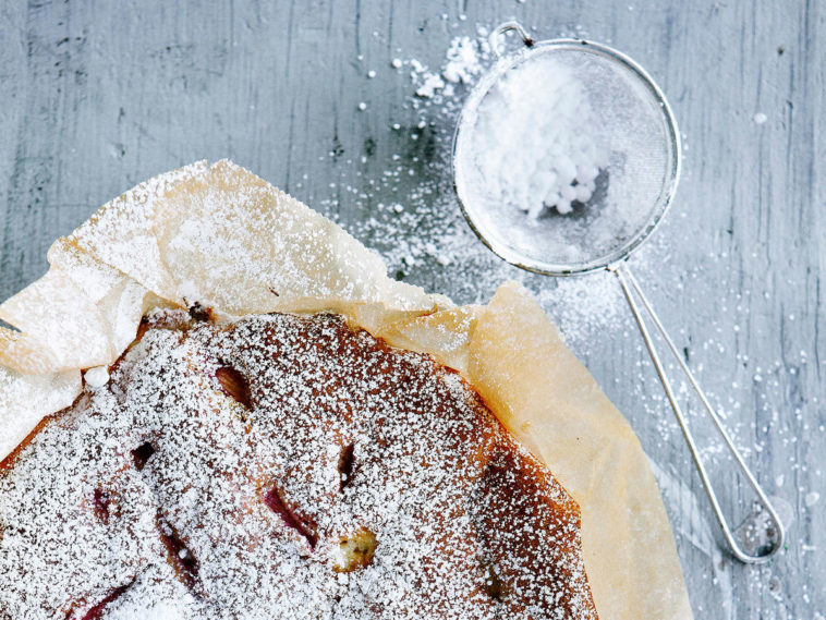 How many ounces is 2 cups of powdered sugar?