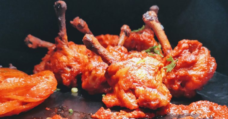 How many pieces are in a half chicken lollipop?