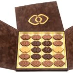 How many pieces of chocolate do you need for a smores?