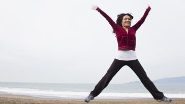 How many star jumps burn 100 calories?