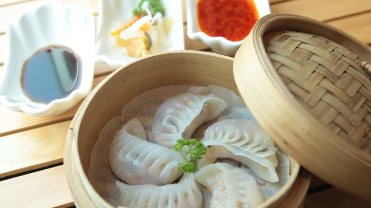 How many types of Chinese dumplings are there?