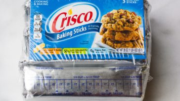 How much butter do I use instead of 1/2 cup oil?