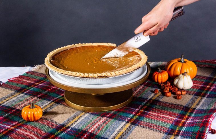 How much does a Costco pumpkin pie cost?