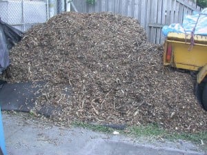 How much does it cost to chip wood?