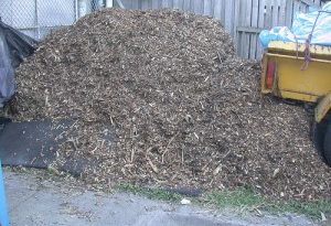 How much does it cost to chip wood?