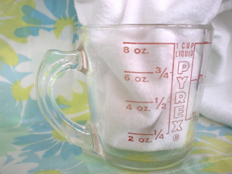 Is 8 oz the same as 1 cup?