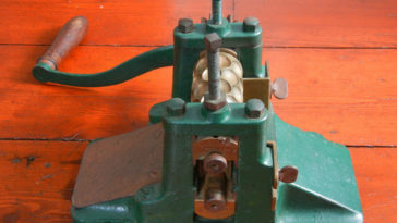 Is Cast Iron good for making candy?