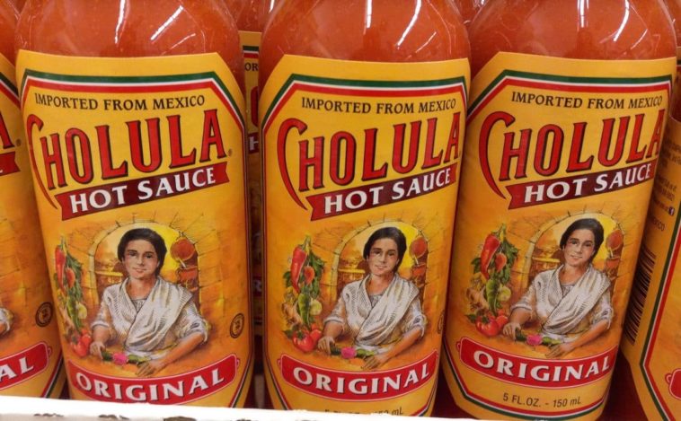 Is Cholula hot sauce healthy?