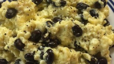 Is Gouda cheese good with eggs?