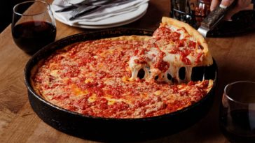 Is Lou Malnati's deep dish or pan?