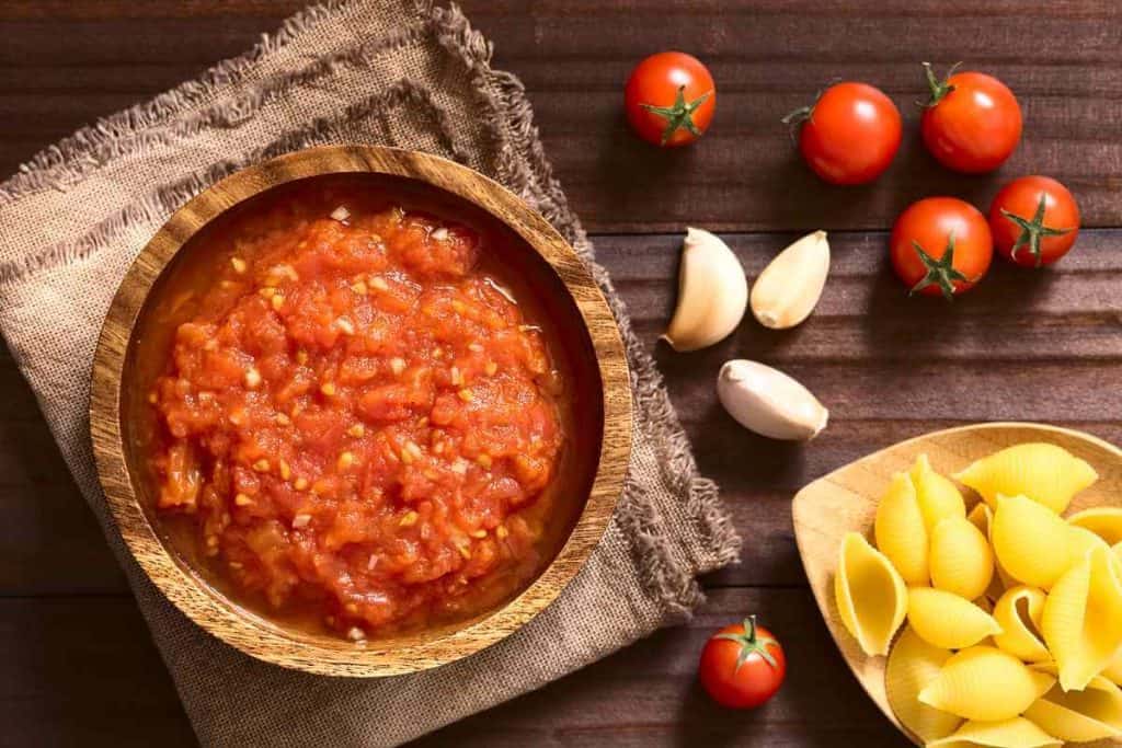 Is marinara the same as pasta sauce?