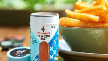 Is PERi PERi salt hot?