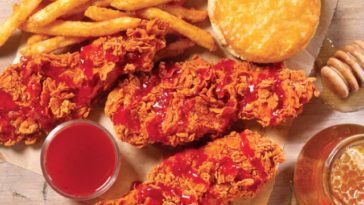 Is Popeyes Hot honey chicken spicy?