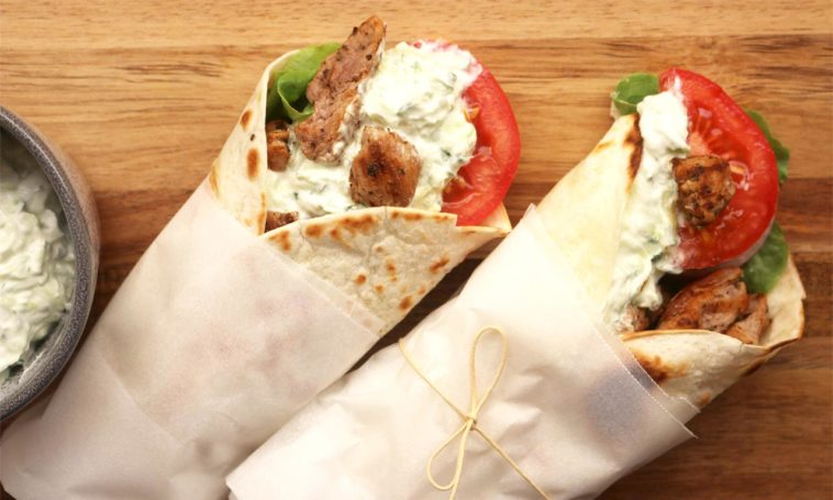 Is Souvlaki a Yiros?