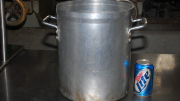 Is a 16 quart pot big?