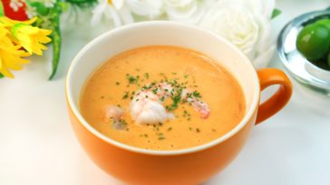 Is a bisque considered a thick or clear soup?